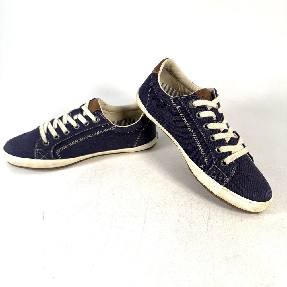 TAOS Star Burst Women’s Size 8 Navy Blue White Lace-Up Canvas Sneakers STB-13834